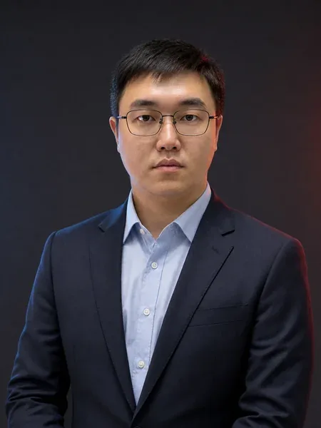 公司运营李智